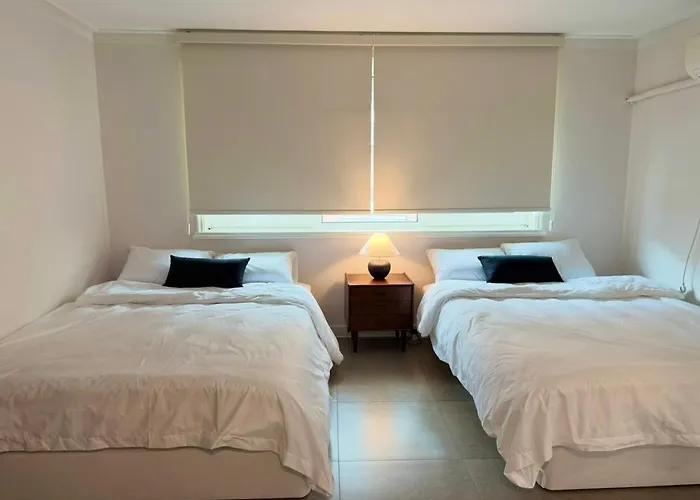 독채6룸 22인가능 침대9개 무료주차3대 오류동역8분 고대구로병원 고척돔 Apartment